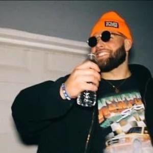 Meet your Posher, Tyler